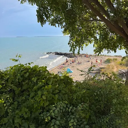 Sea View Marina View - דירה *